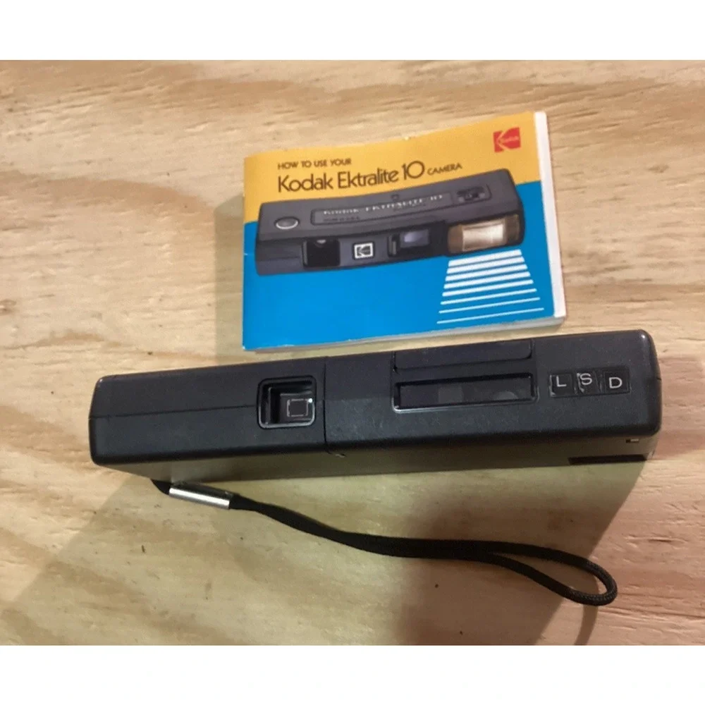 Vintage Kodak Ektralite 10 Camera w/ Holder and Instructions